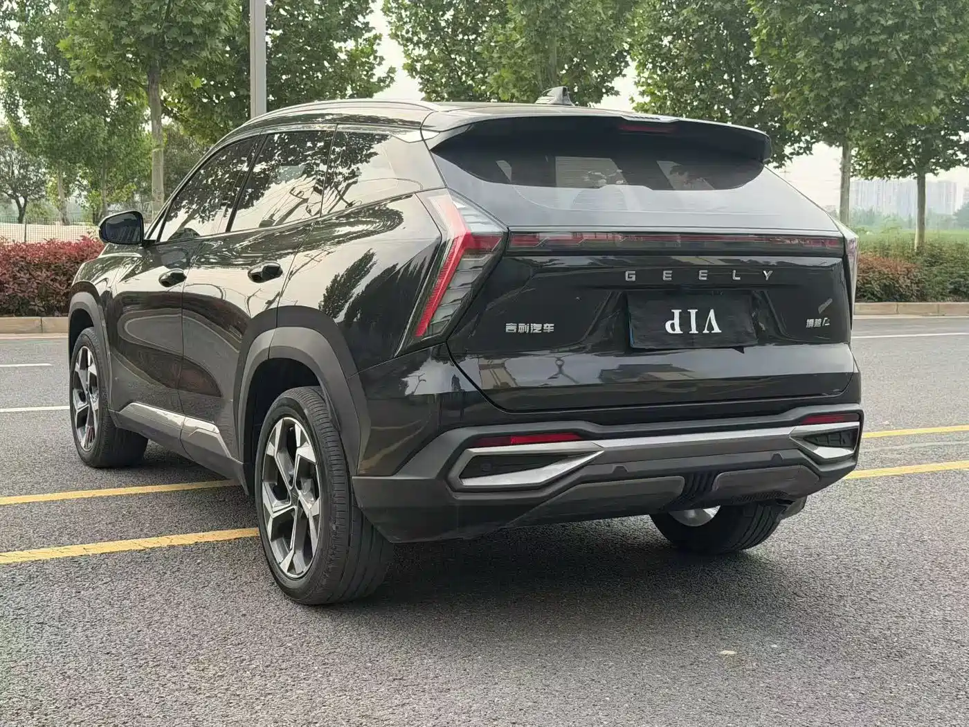 Geely Boyue L 2023 1.5TD DCT Luxury Model фото 7