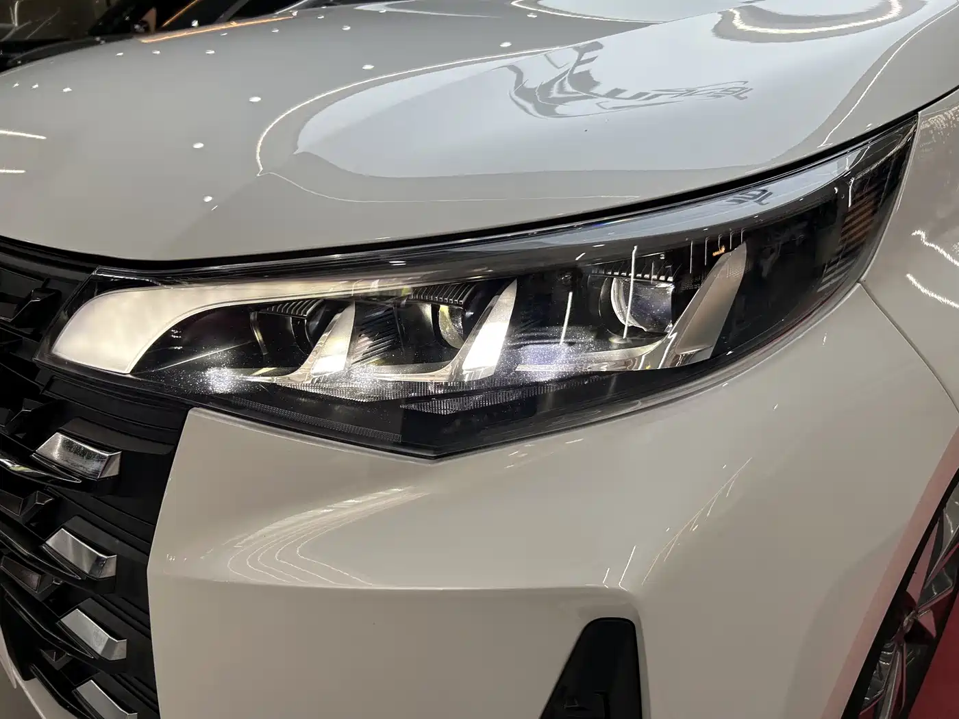 GAC Trumpchi Trumpchi M6 2025 2023 PRO 270T DCT Luxury Edition