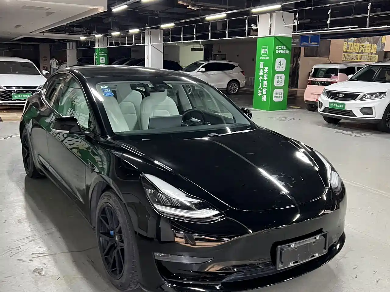 Фото 3 - Tesla Model 3 (Import)