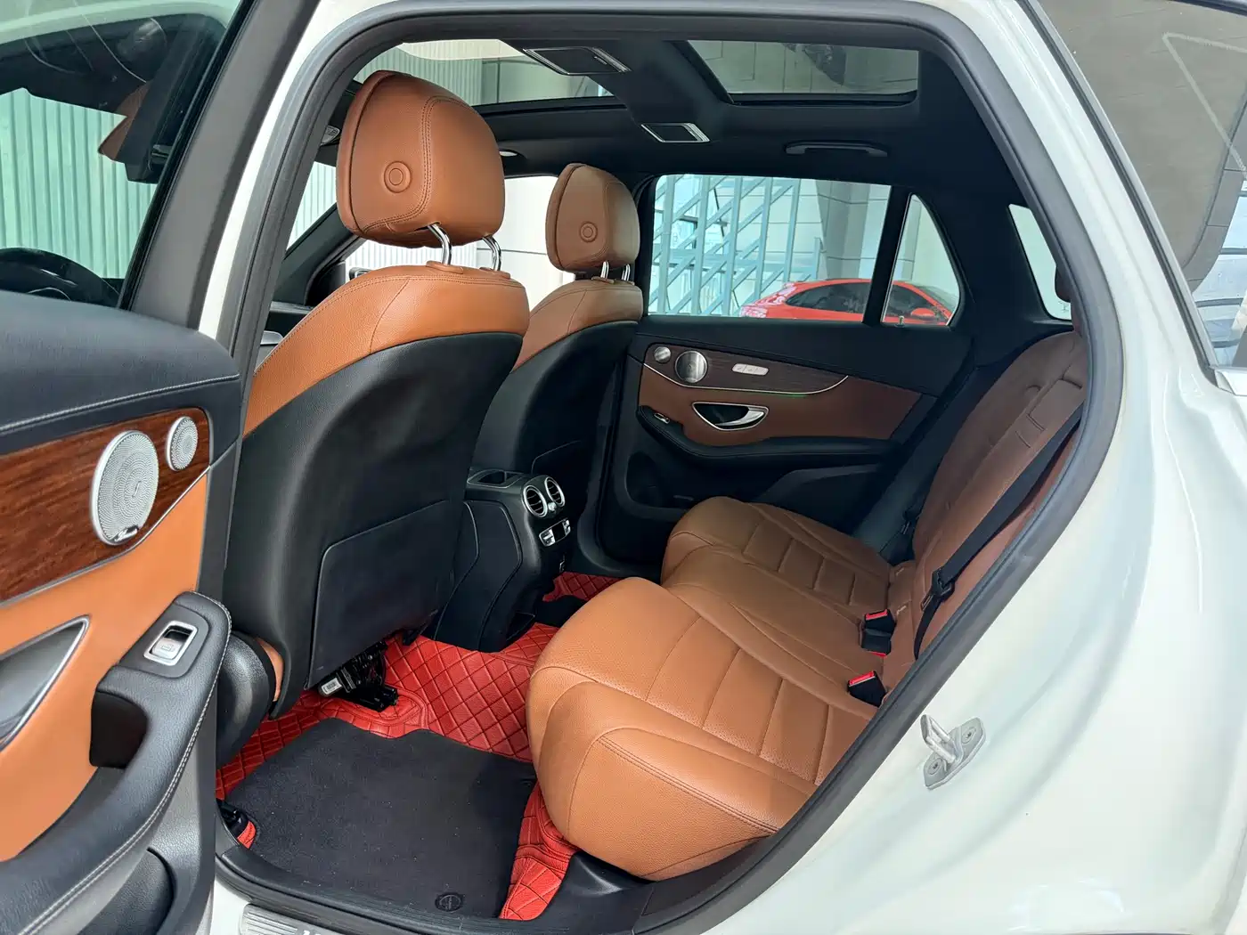 Mercedes-Benz GLC 2020 Facelift GLC 300 L 4MATIC Dynamic фото 17