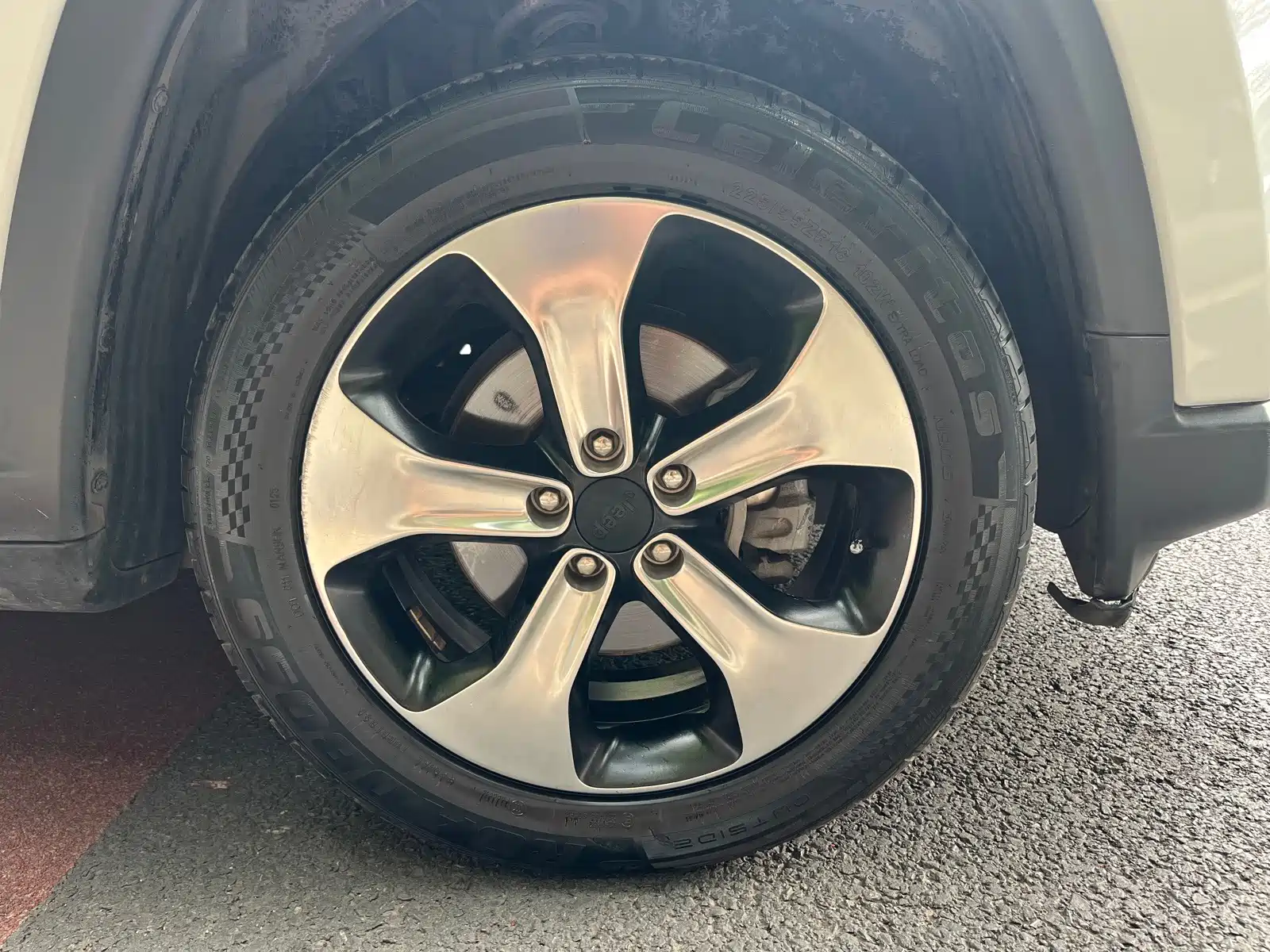 Фото 23 - Jeep Compass
