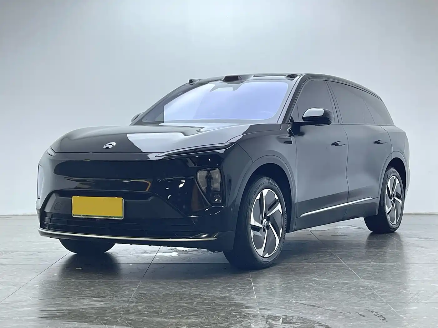 NIO ES8 2023 75kWh Executive Edition