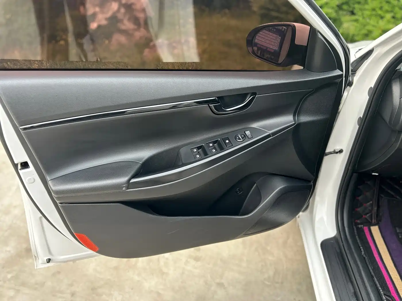 Hyundai Elantra 2018 1.6L Automatic Pleasing Edition GL China VI фото 9