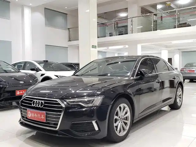 Audi A6L 40 TFSI, Люкс Элеганс