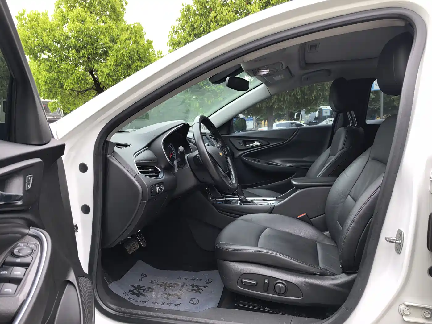 CHEVROLET MAI RUIBAO XL