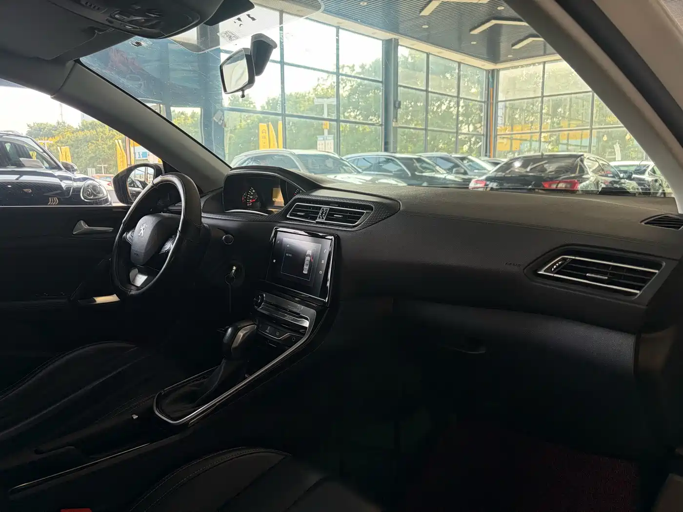 Peugeot 308 2018 2018 1.6L Auto Luxury Edition