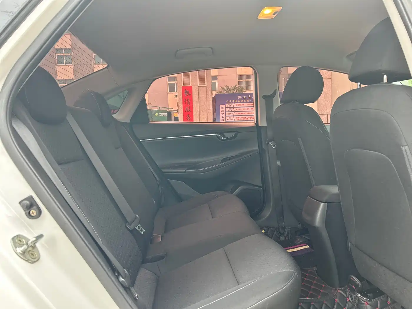 Hyundai Elantra 2018 1.6L Automatic Pleasing Edition GL China VI фото 20