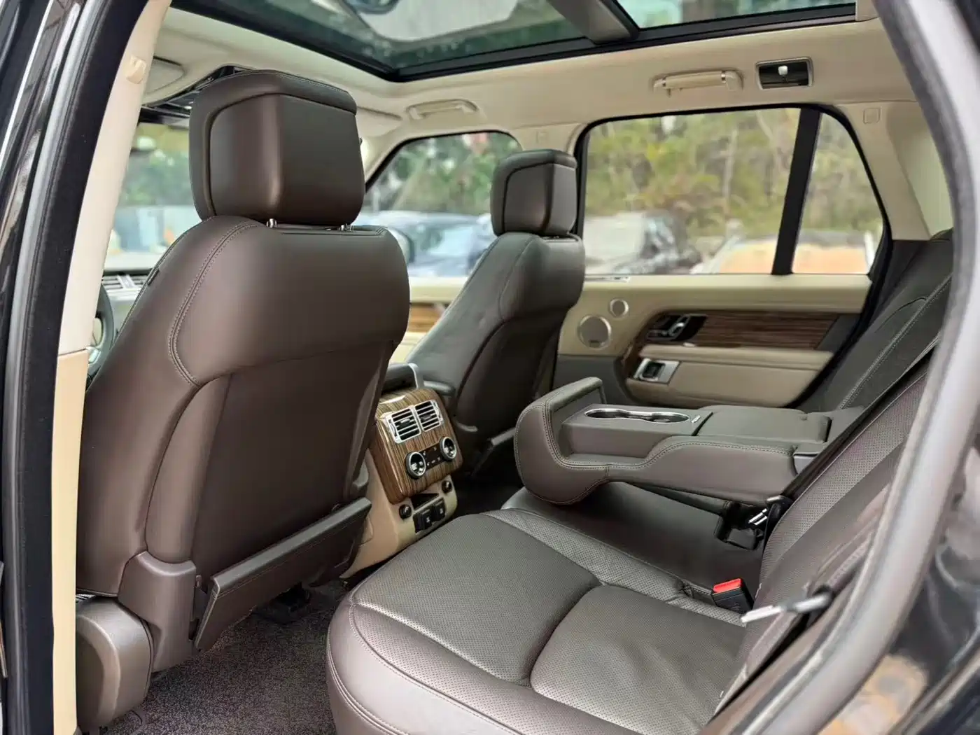 Land Rover Range Rover 2018 3.0 SC V6 Vogue Heritage Edition фото 8