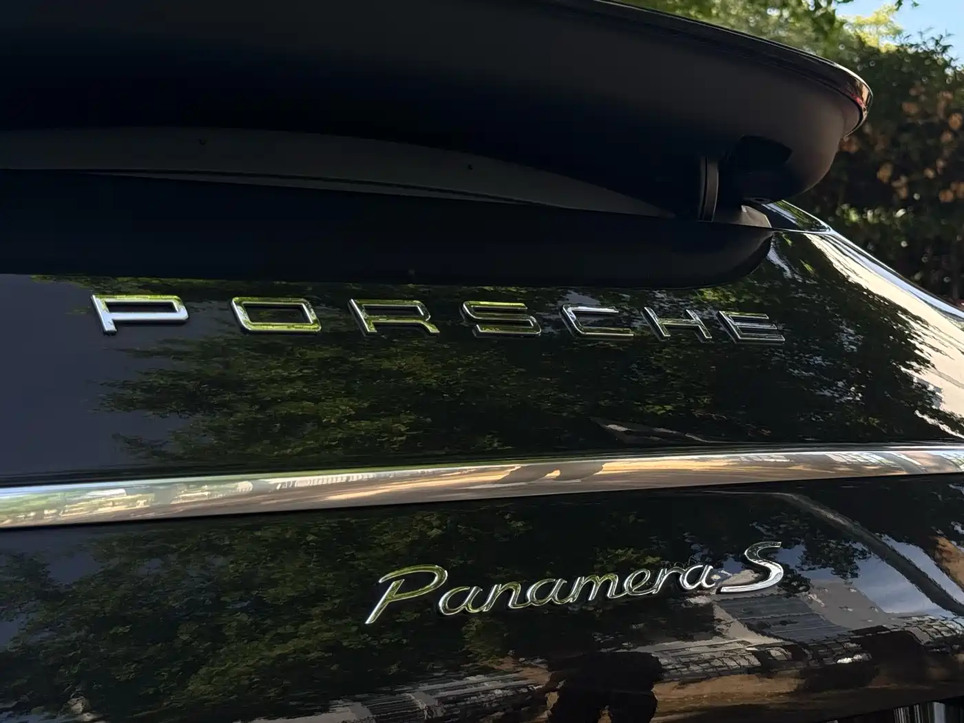 Porsche Panamera 2010 Model Panamera S 4.8L фото 24