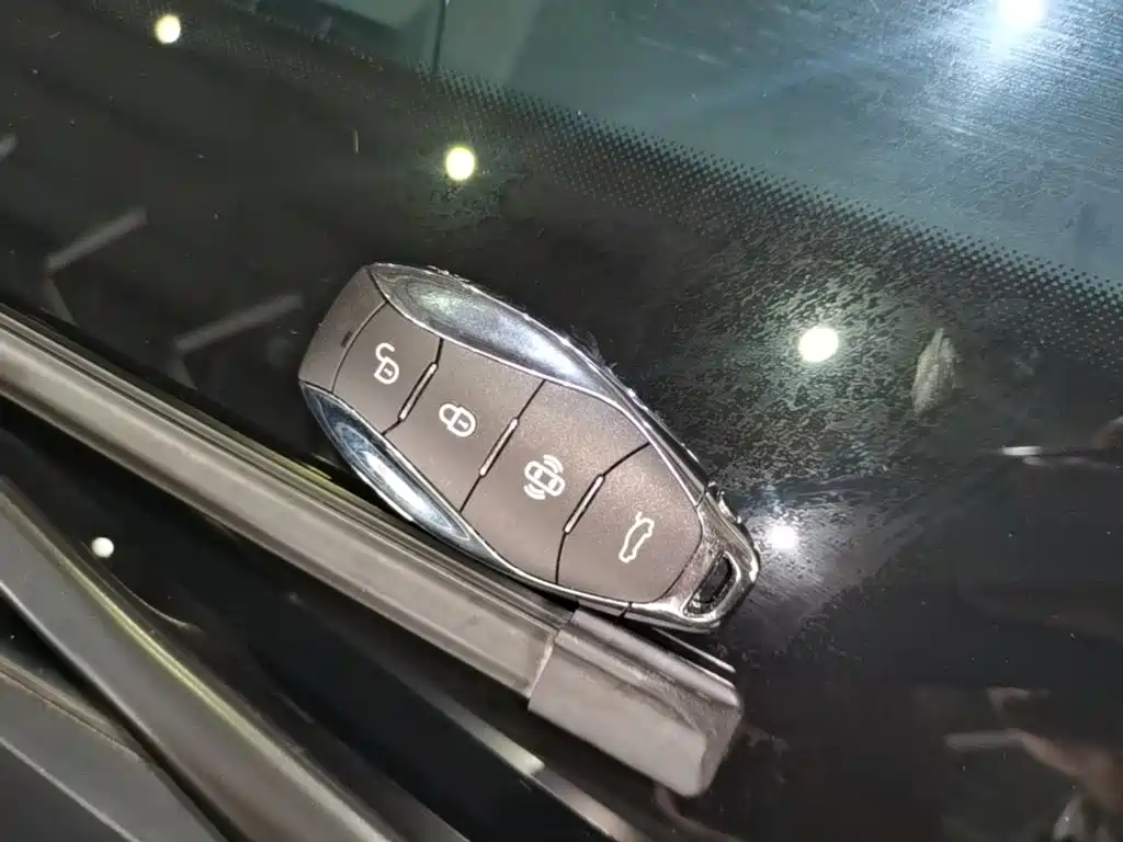 Hongqi H6 2026 2023 2.0T Comfort Edition