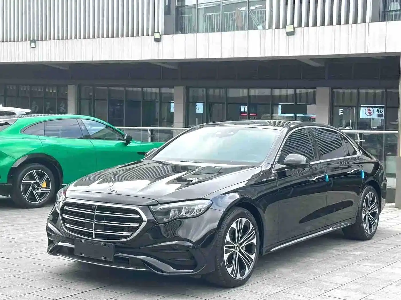 Mercedes-Benz Mercedes-Benz E-Class 2024 E 300 L Fashion
