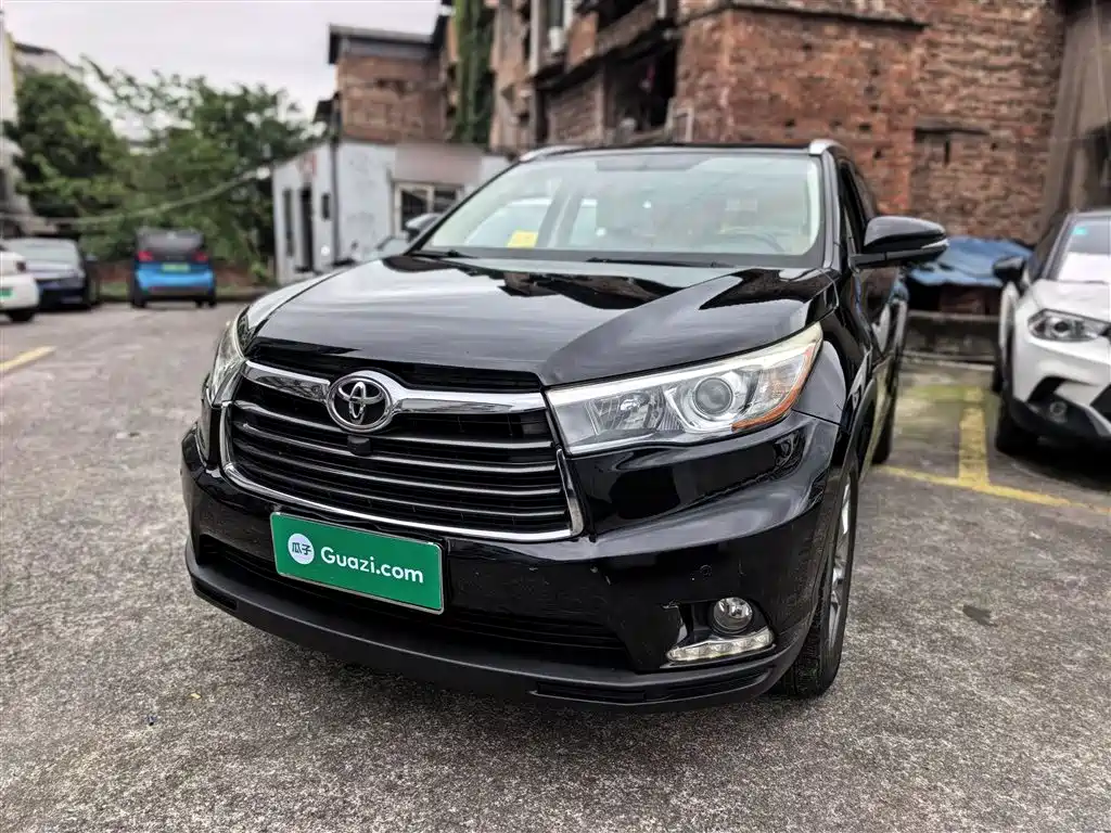 Toyota Highlander 2015 2.0T AWD Luxury Edition 7-seater фото 2