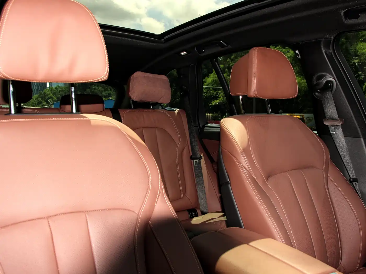 BMW X5 (Import) 2022 xDrive40i Premium M Sport Package фото 5