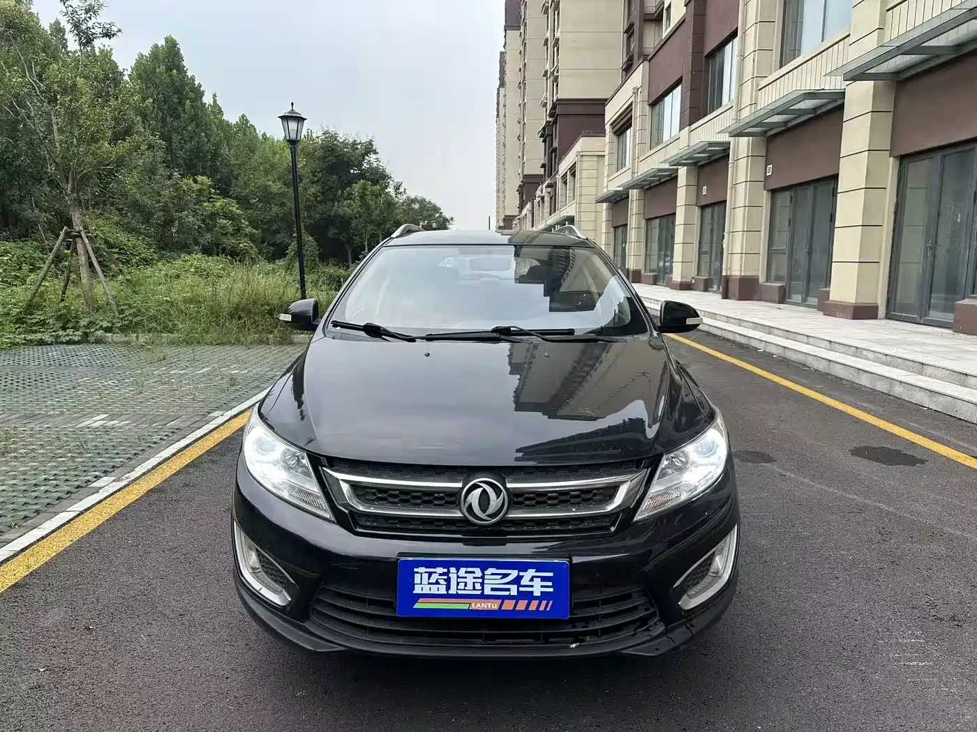 Dongfeng Aeolus Dongfeng Fengshen AX3 2016 2016 1.5L Manual Trendy Cool Edition