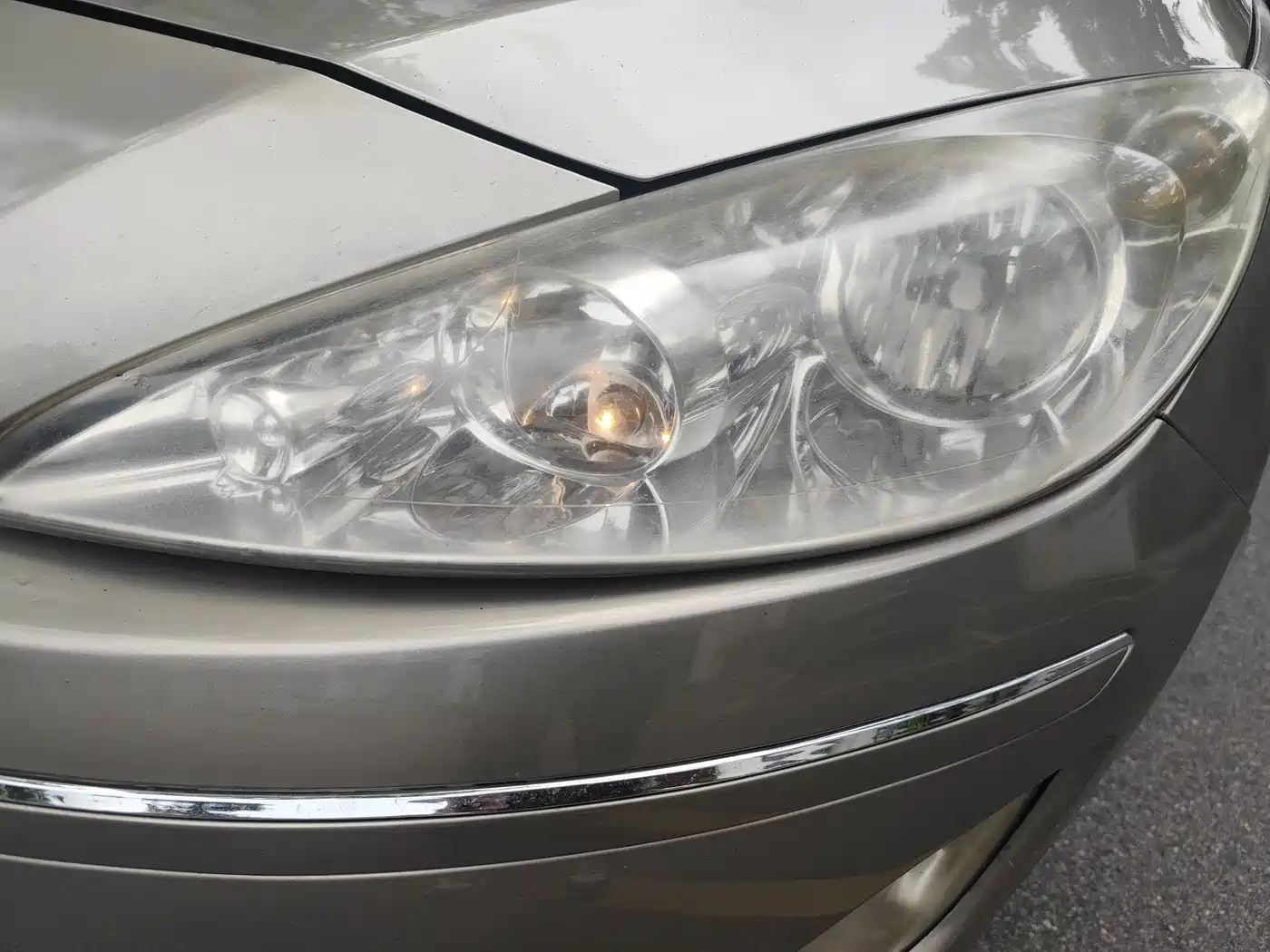 Peugeot 408 2013 2.0L Automatic Comfort Edition фото 16