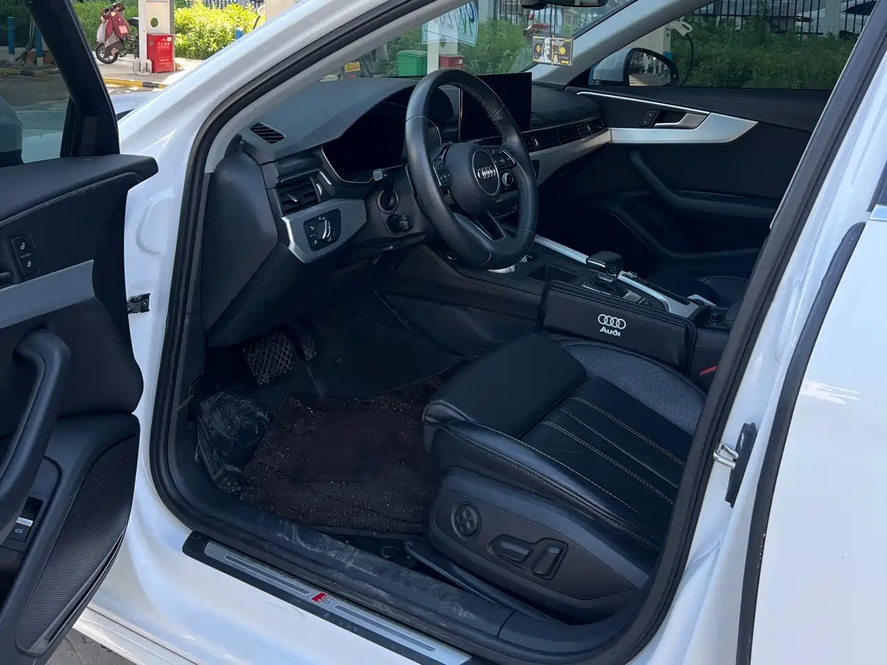 Audi A4L 2022 40 TFSI Fashion Elegance фото 9