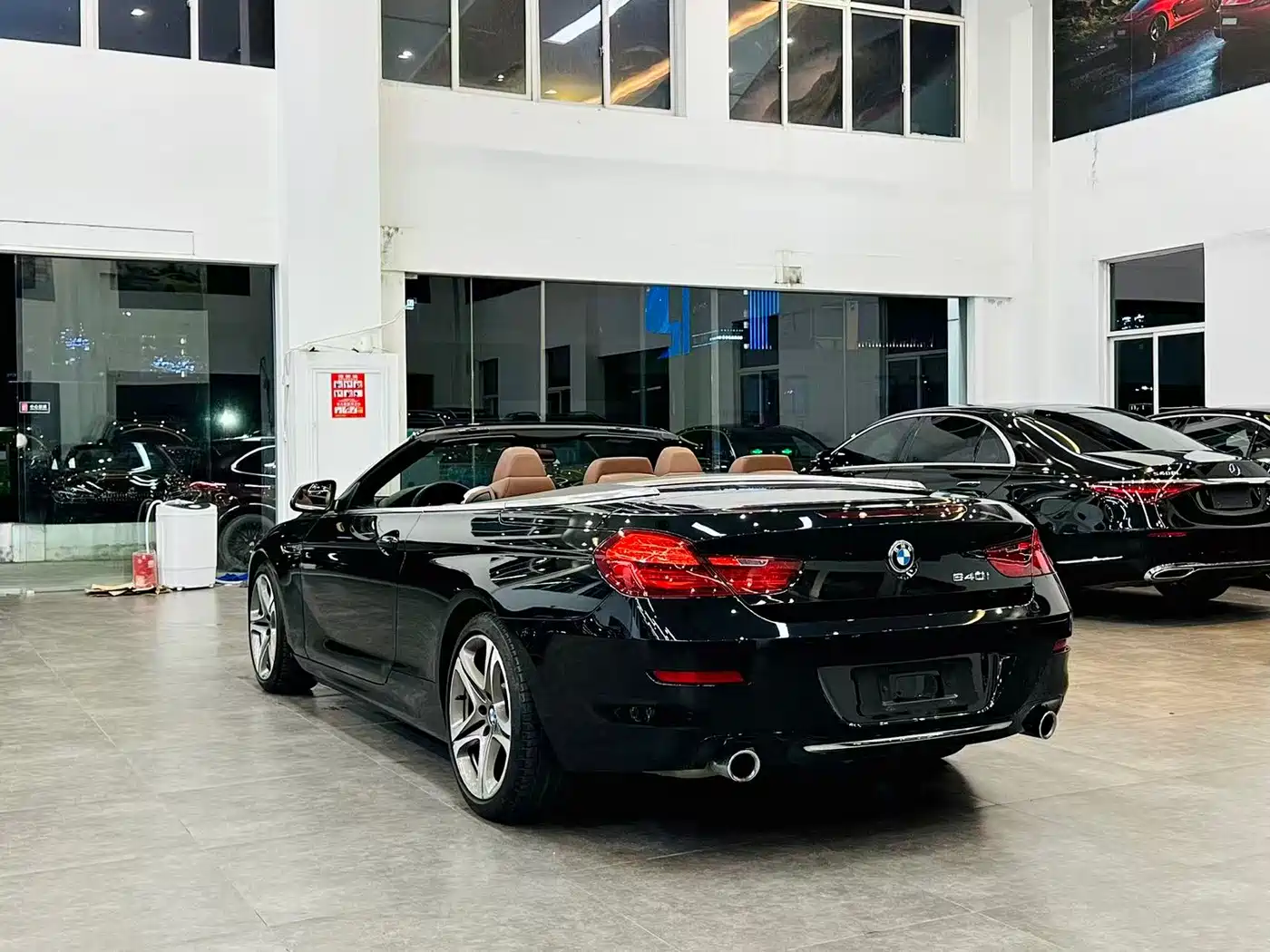 BMW 6 Series 2016 640i Convertible фото 4