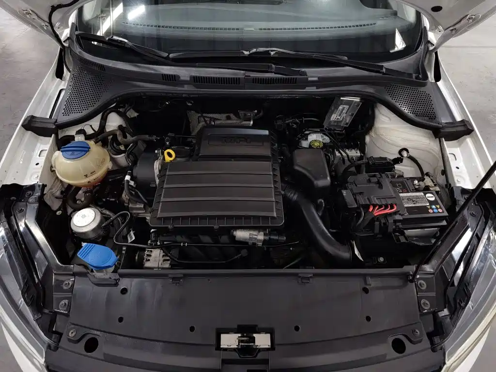 Photo 6 - Volkswagen Santana