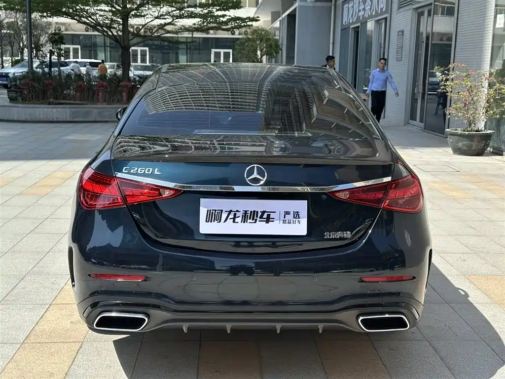 Mercedes-Benz C-Class 2023 C 260 L Night Edition Sport фото 7