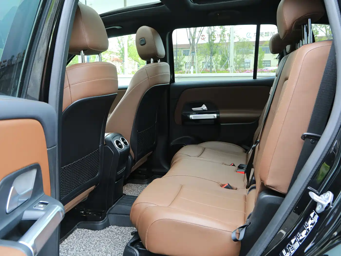 Mercedes-Benz GLB 2020 Facelift GLB 200 Style фото 11