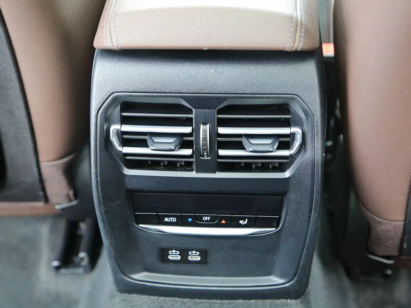 BMW 3 Series 2020 325Li M Sport Package фото 16
