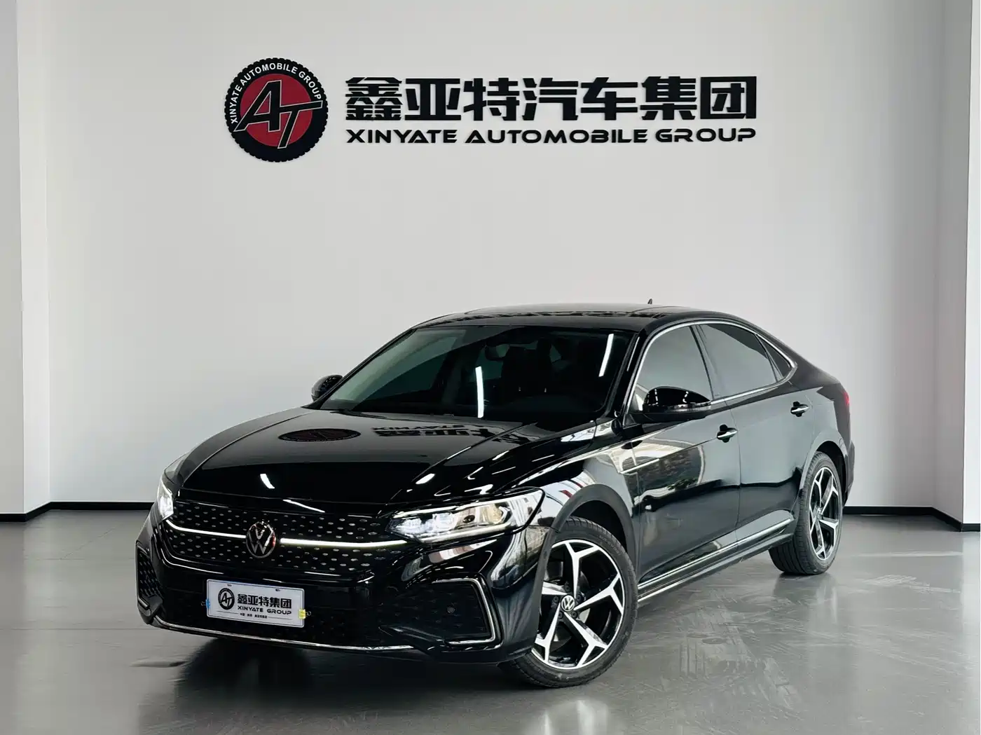 Volkswagen Passat 2024 380TSI Starlight Luxury Edition