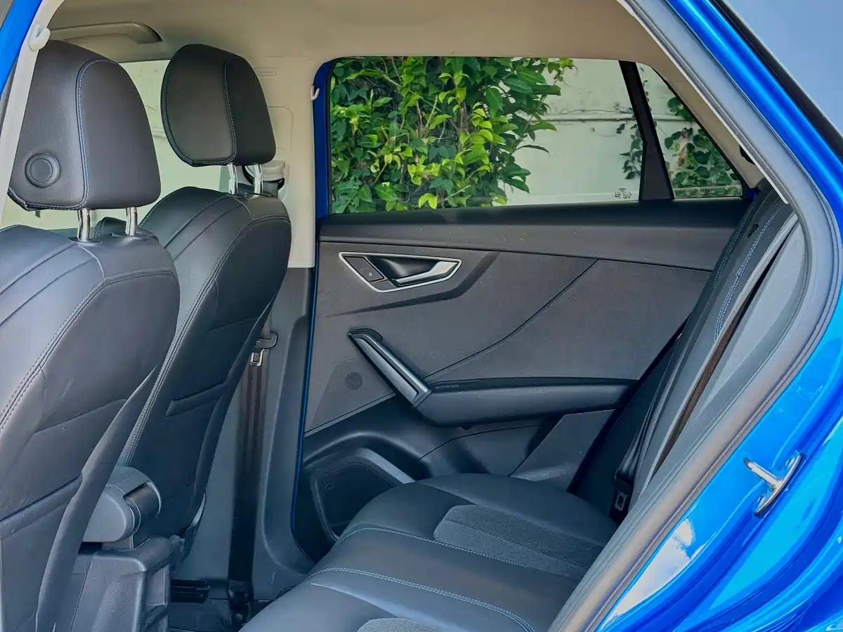 Audi Q2L e-tron 2019 Q2L e-tron Pure Electric Smart Cool Edition фото 7