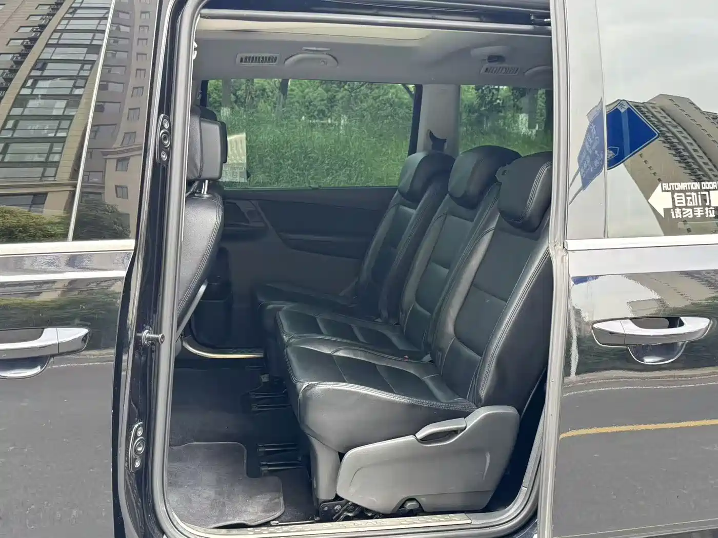 Volkswagen Sharan 2016 380TSI Comfort 7-seater фото 9
