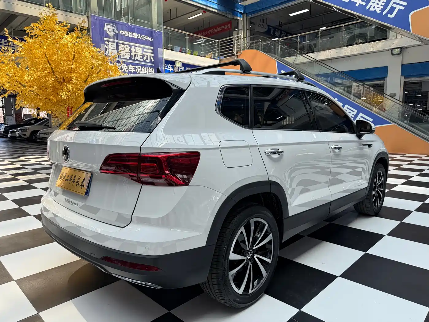 Volkswagen Tharu 2021 280TSI 2WD Luxury Plus фото 7