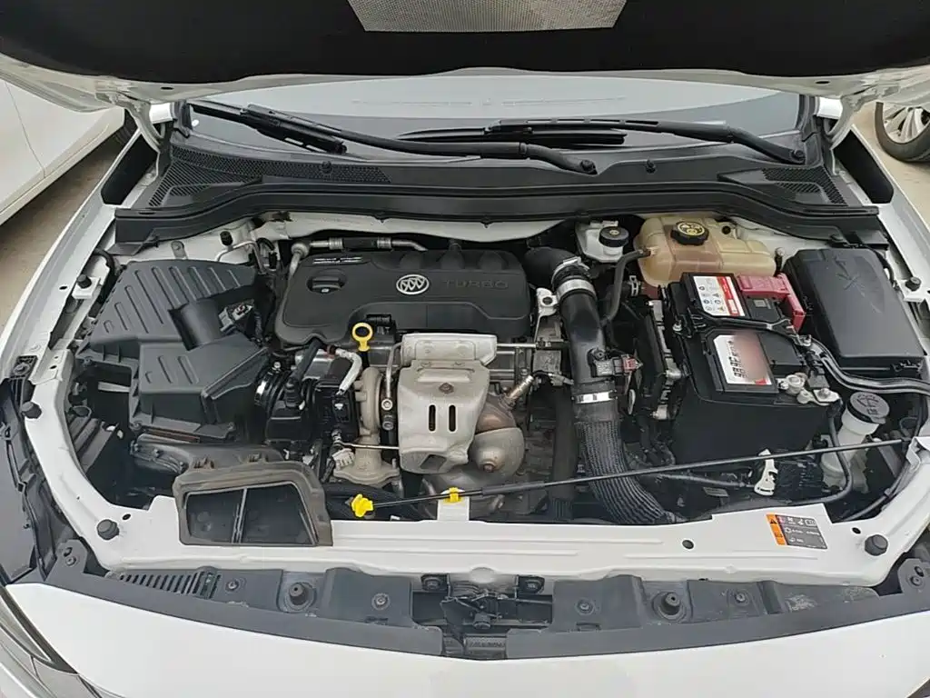 Фото 20 - Buick Excelle