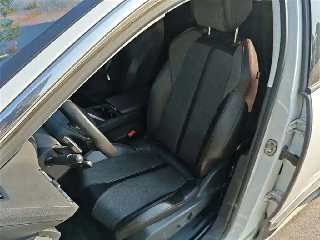 Peugeot 4008 2017 350THP Elite Edition фото 14