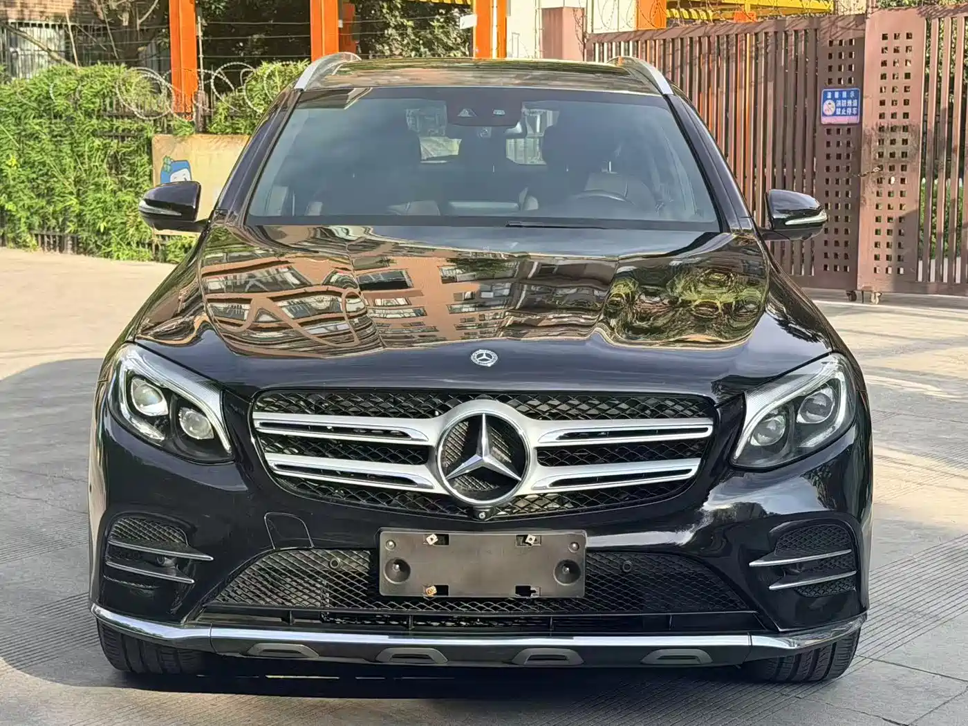 Mercedes-Benz GLC 2018 GLC 300 4MATIC Dynamic фото 2