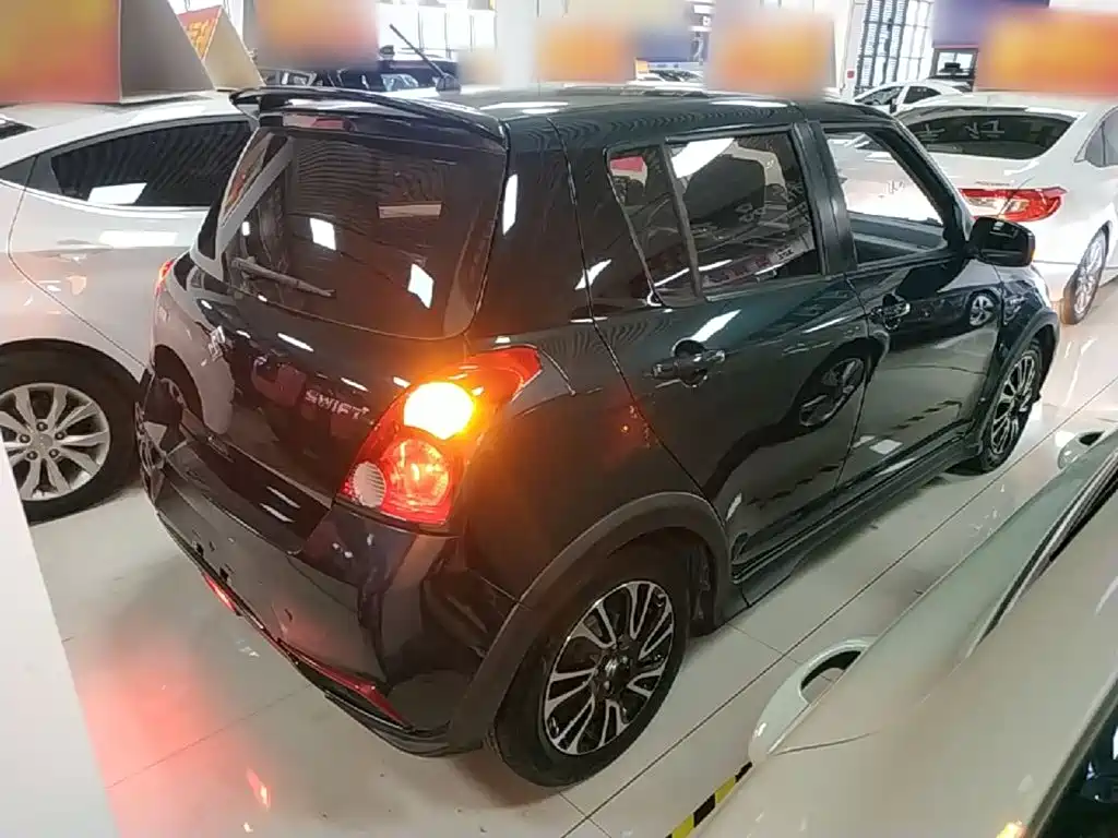 Suzuki Swift 2018 2016 1.5L Automatic Fashion Cool Edition