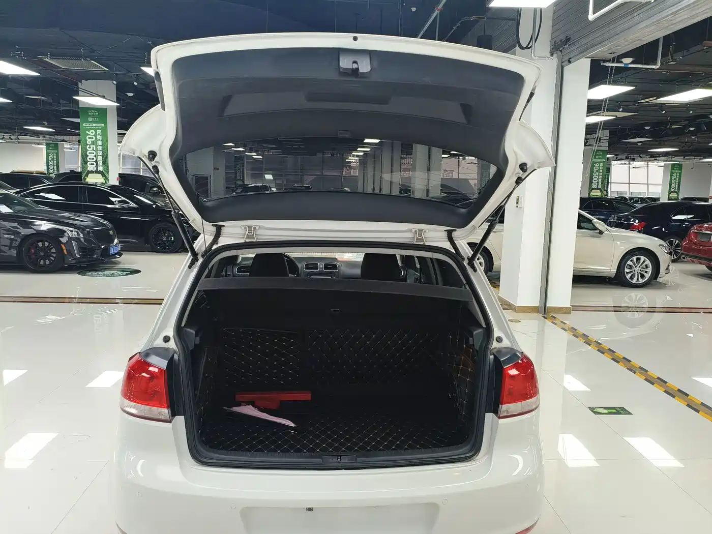 Фото 20 - Volkswagen Golf