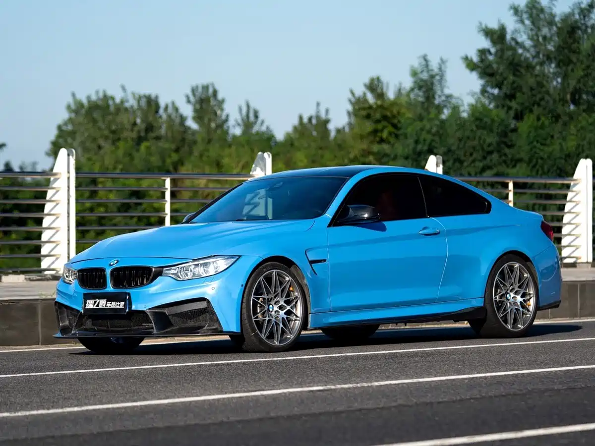 BMW M4 2017 2016 M4 Coupe Racing Limited Edition