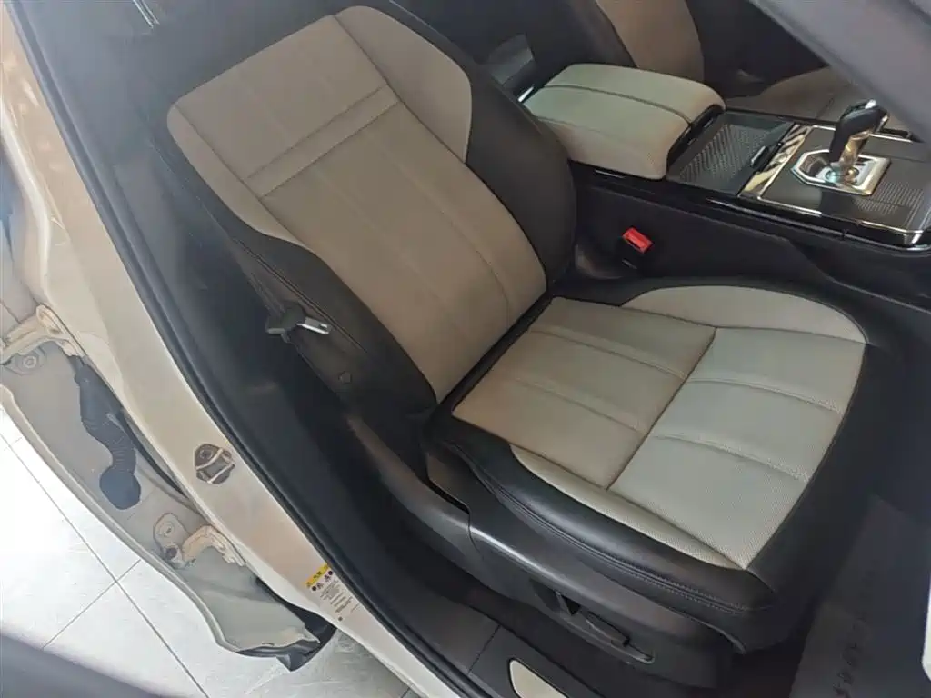 Land Rover Range Rover Evoque 2020 249PS R-DYNAMIC S Sport Edition фото 25