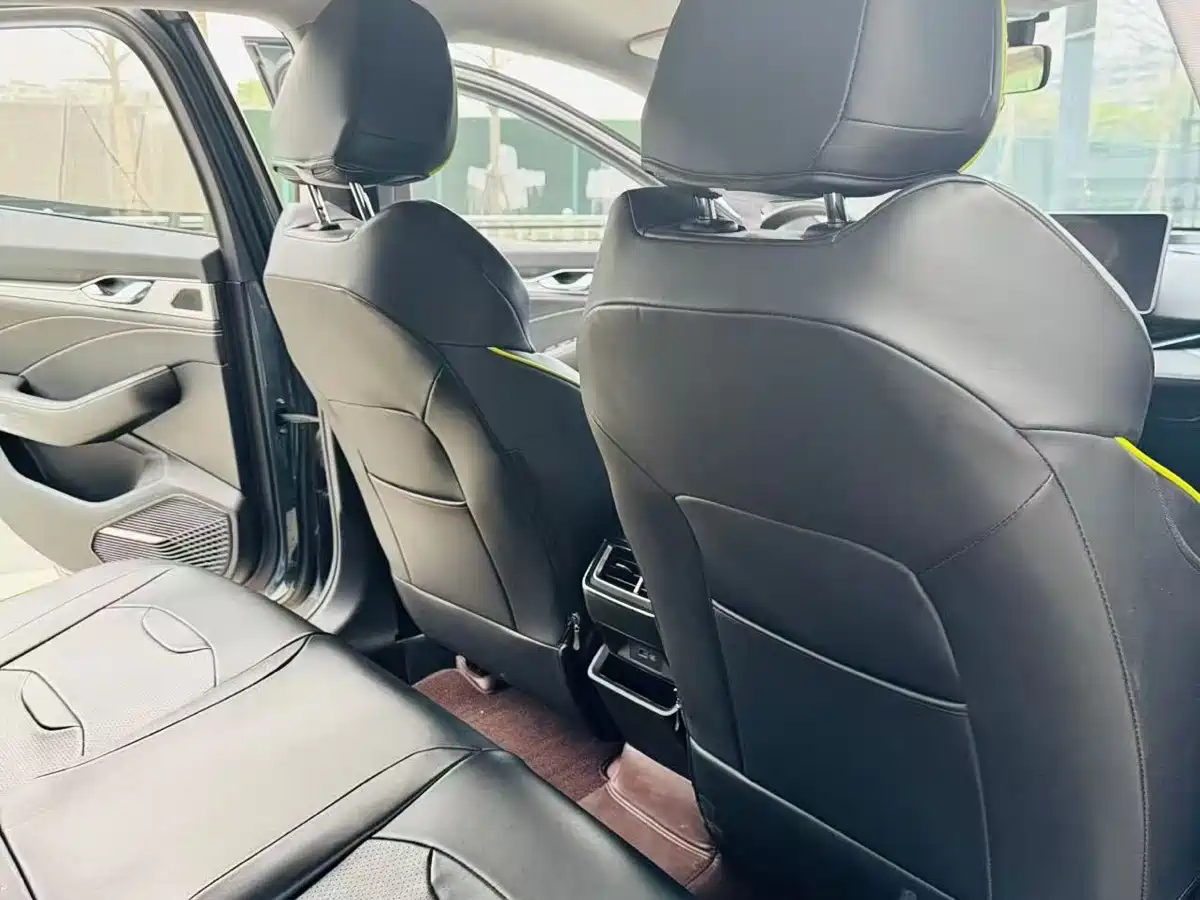 GEELY AUTOMOBILE XINGRUI