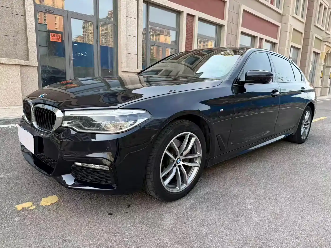 BMW 5 Series 2018 525Li M Sport Package
