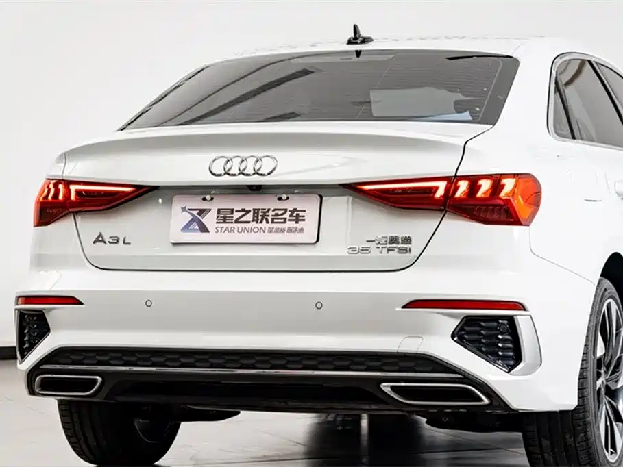 Audi A3 2024 Model A3L Limousine 35 TFSI Fashion Sport фото 8