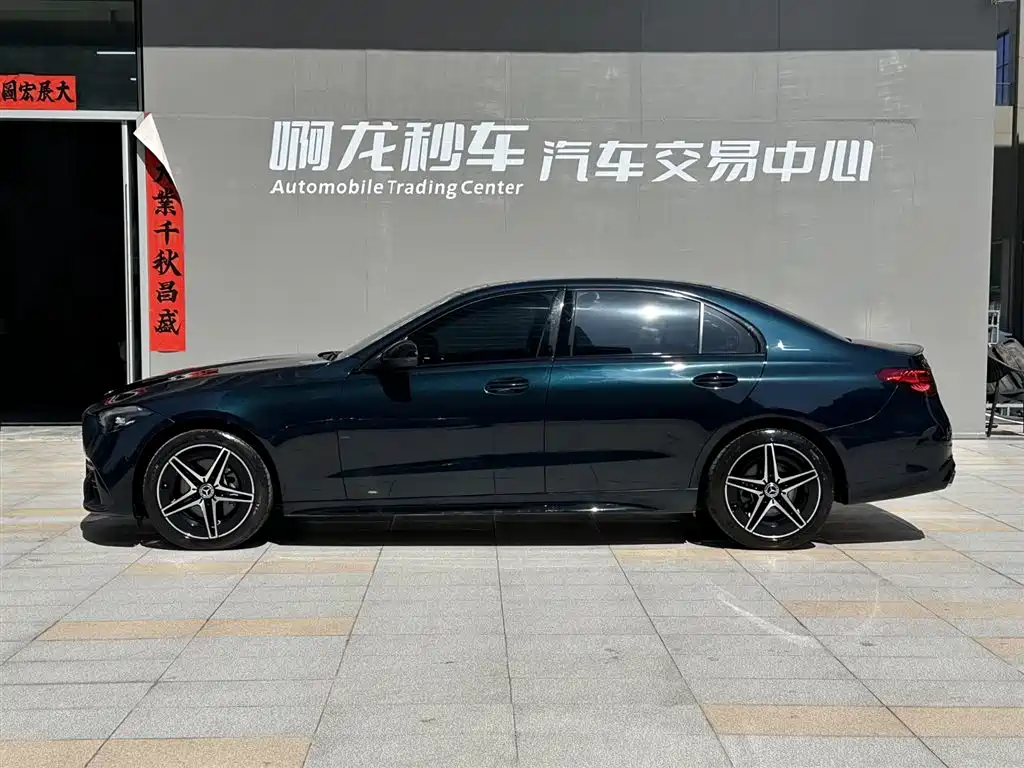 Mercedes-Benz C-Class 2023 C 260 L Night Edition Sport фото 21