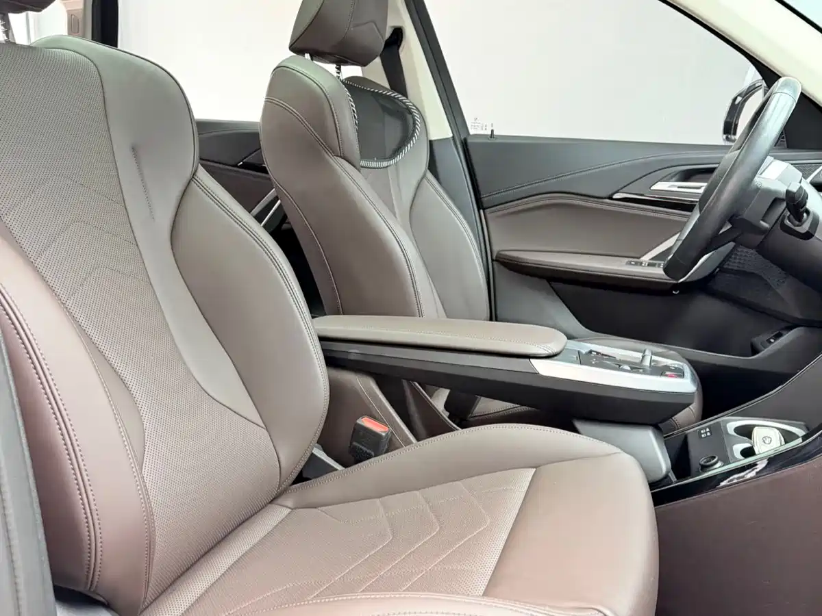 BMW X1 2023 sDrive20Li X Design Package фото 11