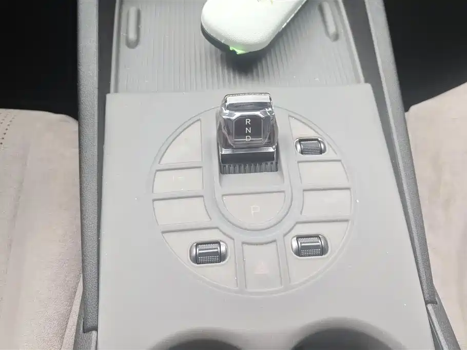 BYD Seal 06 New Energy 2025 DM-i Smart Drive 80KM Luxury фото 16