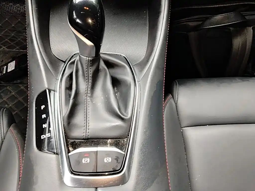 MG MG5 2024 2025 180DVVT Global Luxury Edition