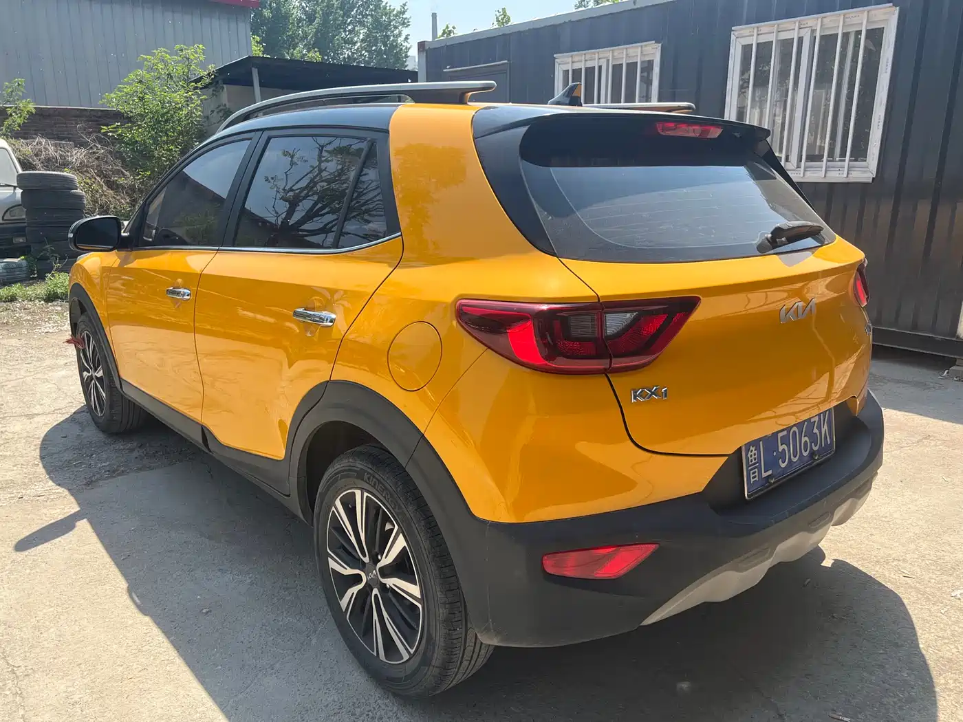 Kia KX1 2021 1.4L CVT Sunroof Version фото 6