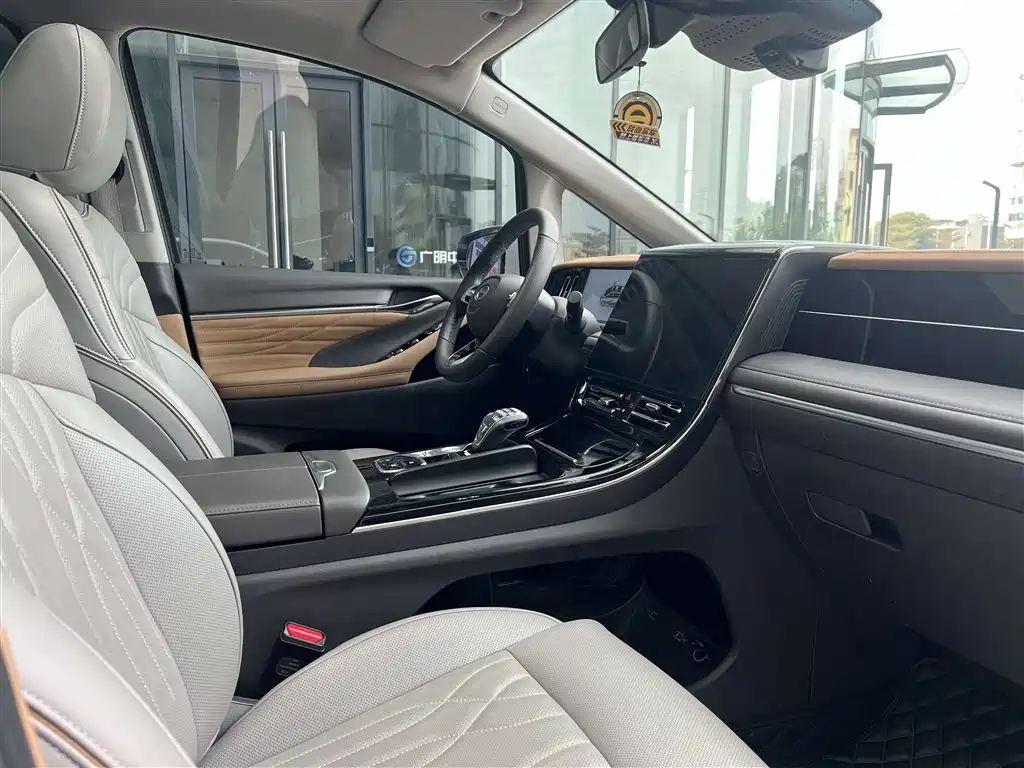 GAC Trumpchi Trumpchi M8 2024 Master Series 400T Premium Edition фото 30