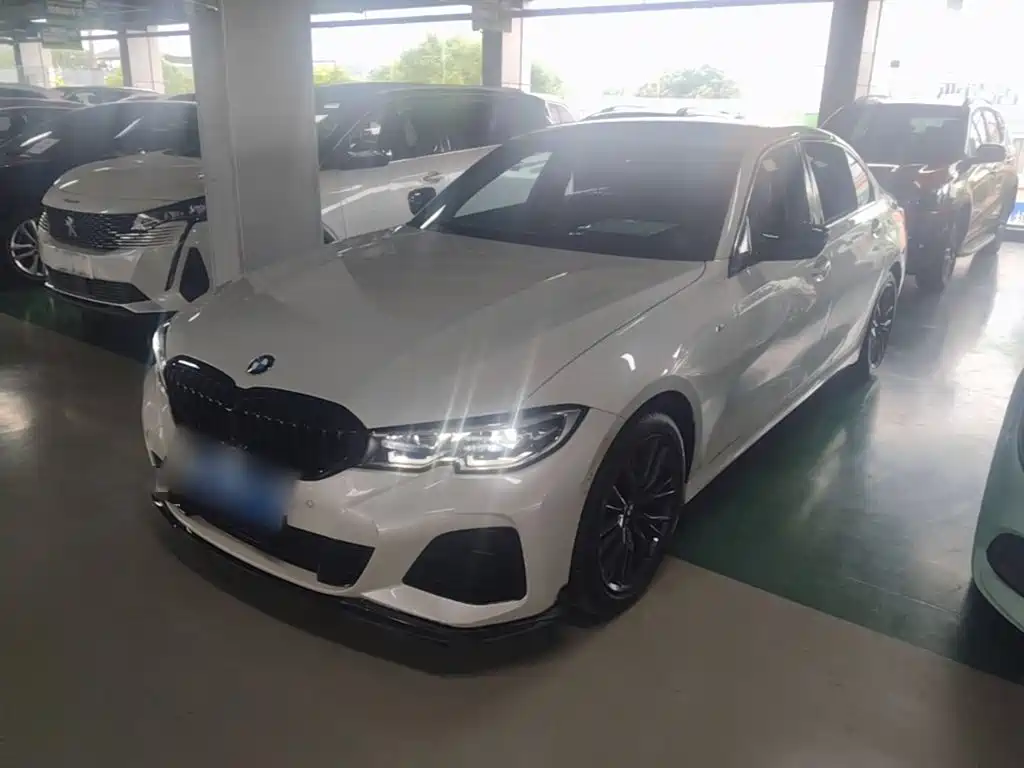 Фото 1 - BMW 3 Series