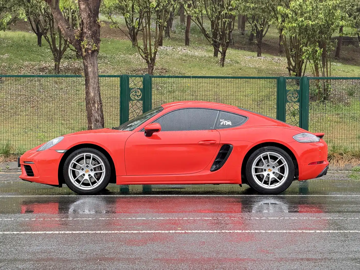 Porsche 718 2020 Cayman 2.0T фото 8