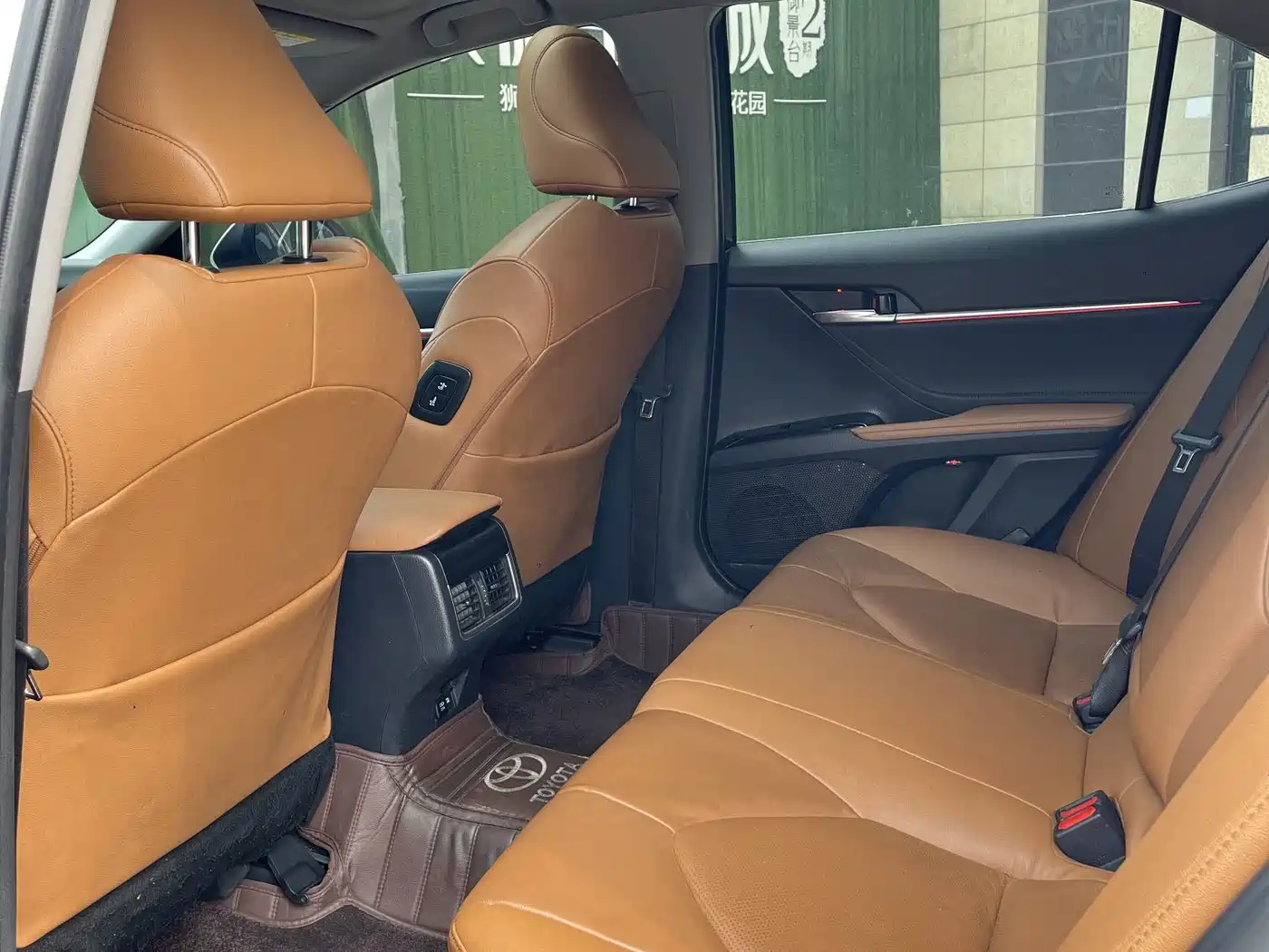Toyota Camry 2021 2.0G Luxury Edition фото 8