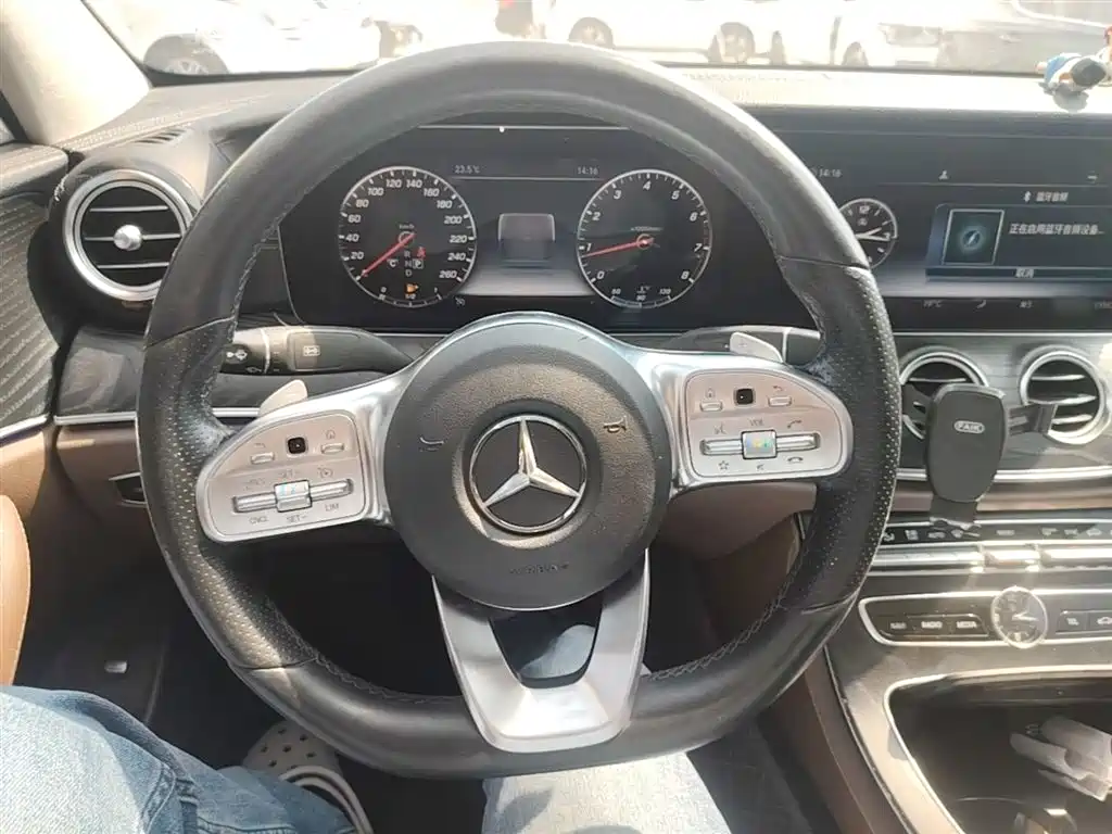 Mercedes-Benz E-Class 2019 E 300 L Sport Fashion фото 11
