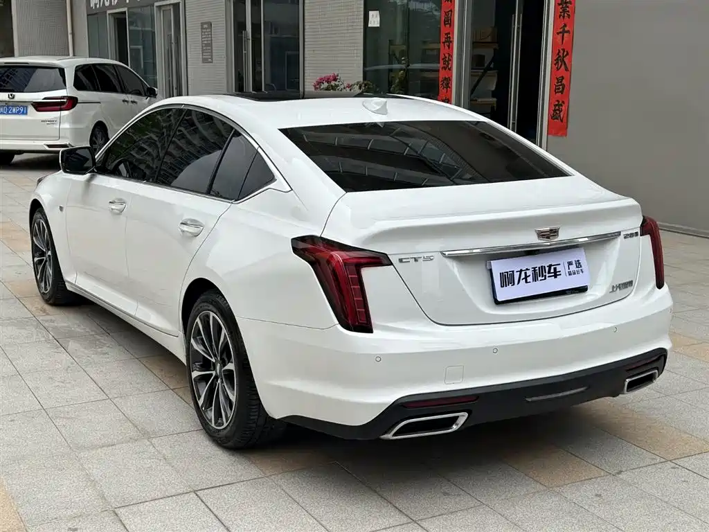 CADILLAC CT5